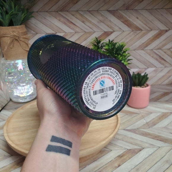 Rare Starbucks Oil Slick PVD Metallic China 2020 Release Overseas 💙💜 - Picture 7 of 10